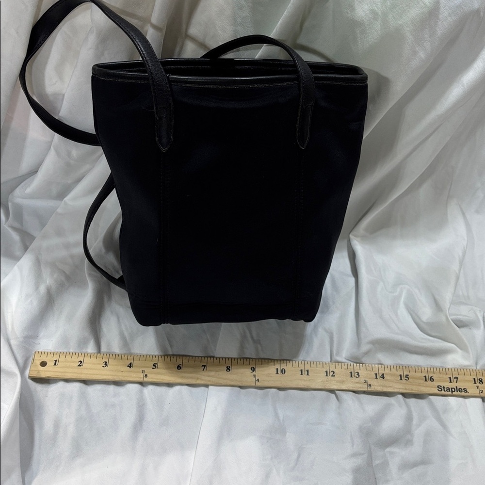 Coach New York Neoprene Tote Bag Black Leather Trim Center Zip Purse - Picture 4 of 11